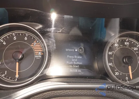 2019 Jeep Cherokee Limited z USA, uszkodzony, nr VIN 1C4PJMDX7KD259073